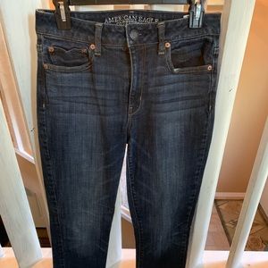 Sz6 American Eagle high rise skinny jeans